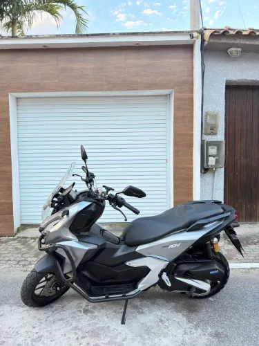 ADV 160 ZERA 2MIL KM