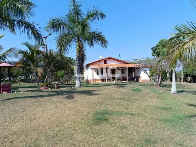 Sítio com 2 dormitórios à venda, 32169 m² por R$ 1.800.000,00 - Agua Bonita - Piracicaba/S