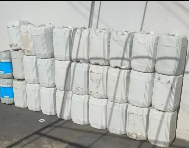 Galão de Plástico 20 Litros plástico 3