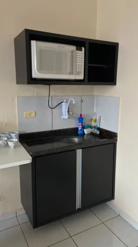 Nichos Embutidos em MDF Preto - Conjunto Copa/Cozinha)