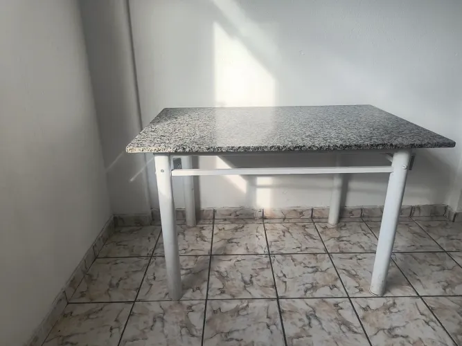 Mesa pedra de mármore 