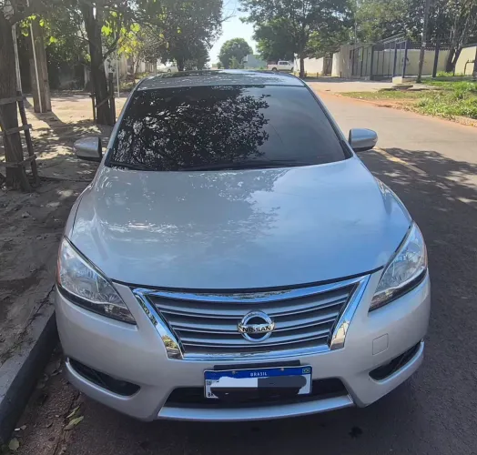 Nissan Sentra SL 2.0/ 2.0 Flex Fuel 16V Aut. 2014