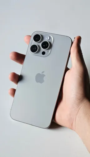 iPhone 15 pro max - 256gb 100% original