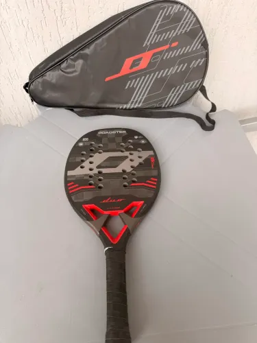Raquete de beach tênis