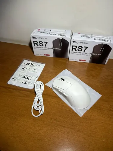 Mouse Rs7 SmailWolf branco