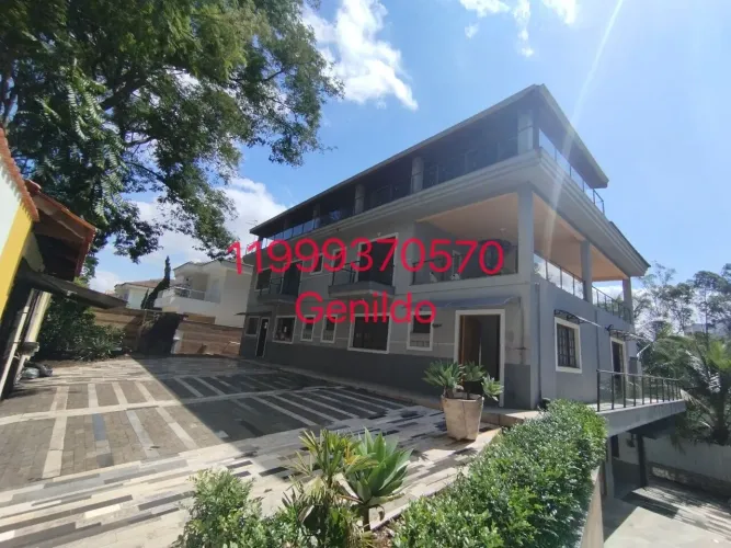 SOBRADO 5 QUARTOS 5 SUITES 15 VAGAS PISCINA SALAO DE FESTA ARMÁRIOS PLANEJADOS CHURRASQUEI