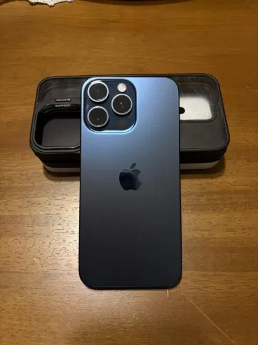 Vendo iPhone 15 pro max 256gb