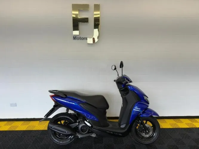 YAMAHA FLUO 125 2025