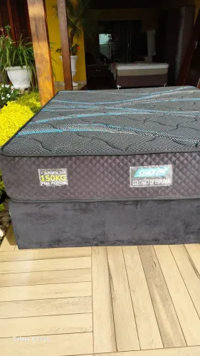 Cama box casall en ótimo condições molas ensacadas entrego.neste valor