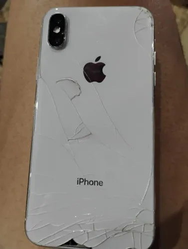 iPhone Xs  vende-se 500 reais 