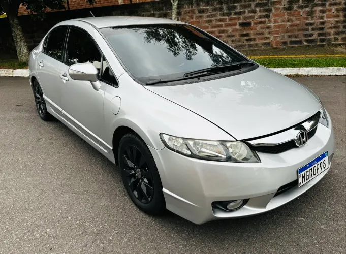 Honda Civic Sed. Lxl/lxl SE 1.8 Flex 16V Mec. 2010