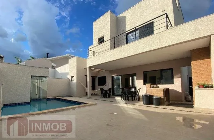 Casa em Condomínio Versailles, Tremembé: 4 Dorms, 298m² à Venda