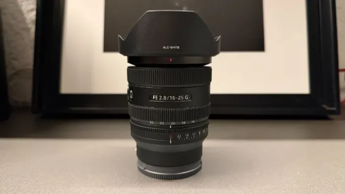 Lente original Sony FE 2.8/16-25 G