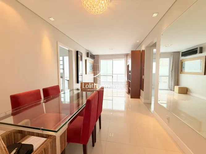 Apartamento para locação com sacada e excelente localização no Centro de Florianópolis