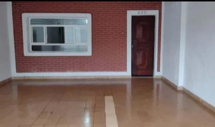 Vende uma bela casa no bairro jardim Petrópolis