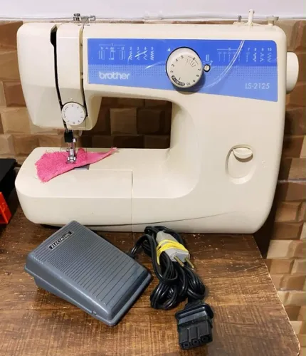 Maquina de Costura Brother LS-2125