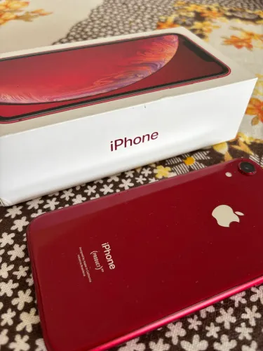 IPHONE XR USADO