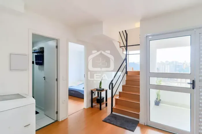 Apartamento duplex para venda e locação R$ 3.500,00(pacote) de 58m² com 1 quarto na Vila d