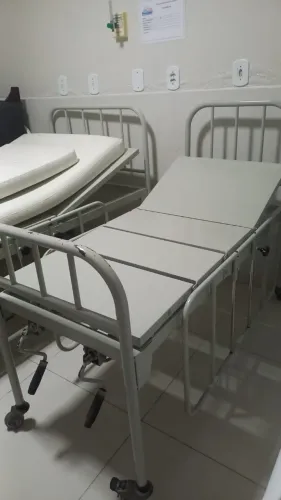 Cama Hospitalar - 10 unidades disponíveis