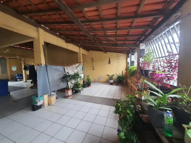 Imóvel para venda tem 105 metros quadrados com 3 quartos em Vila Canária - Salvador - BA