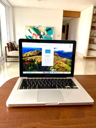 MacBook Pro i5-5.1GHz, Sonoma, 16G Ram, 2.2 Terra de Memória