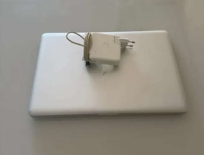 Mackbook Pro i5 SSD 240gb