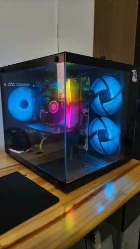 Pc gamer completo rota tudo no ultra em fullHD
