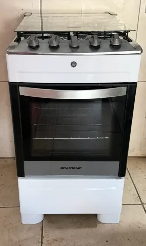 Fogão 4 bocas brastemp conservado acendimento elétrico