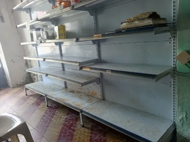 Prateleiras de supermercado 