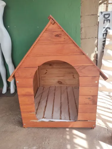 Casa de Madeira para Cachorro Médio e Grande porte