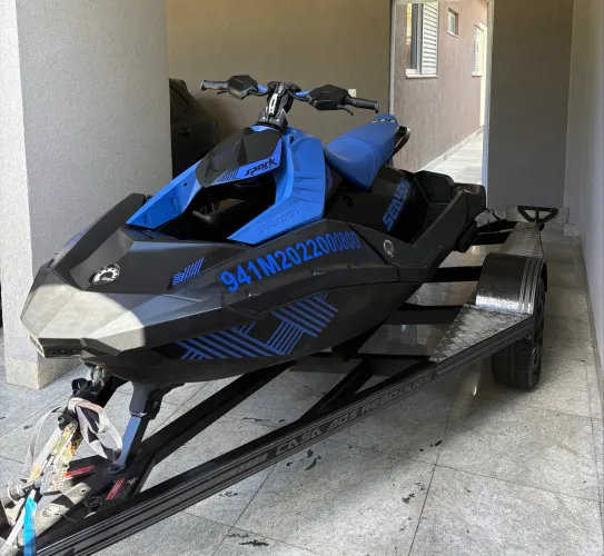 Jet ski Sea Doo Spark Trixx 2022