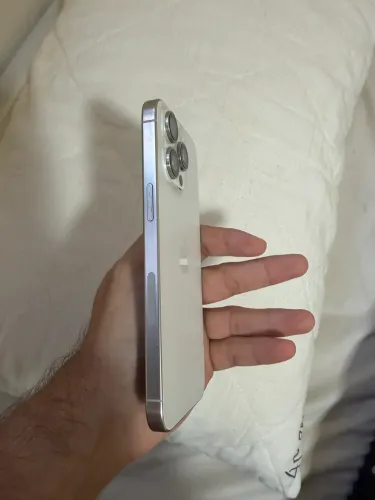 IPHONE 15 PRO MAX 256Gb Branco Impecável