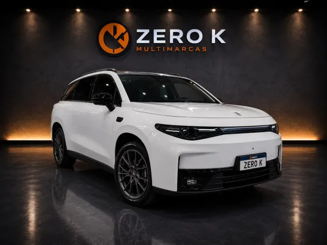 Leapmotor C10 REEV (Híbrido) 2026