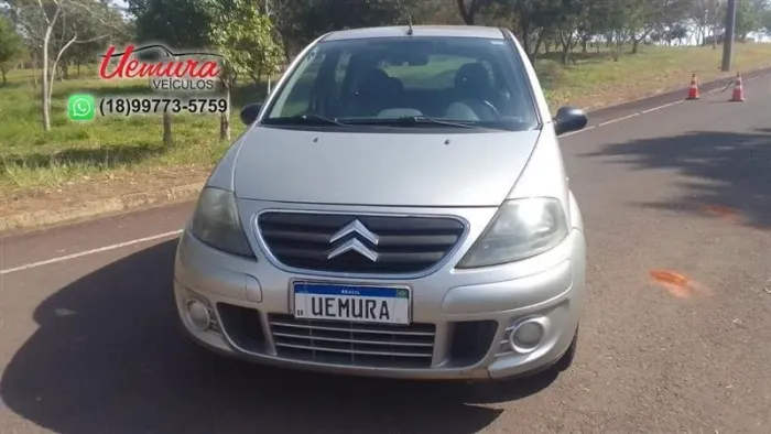 Citroen C3 GLX 1.4/ GLX Sonora 1.4 Flex 8V 5P 2012