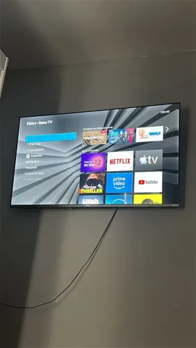 Vende-se televisão nova