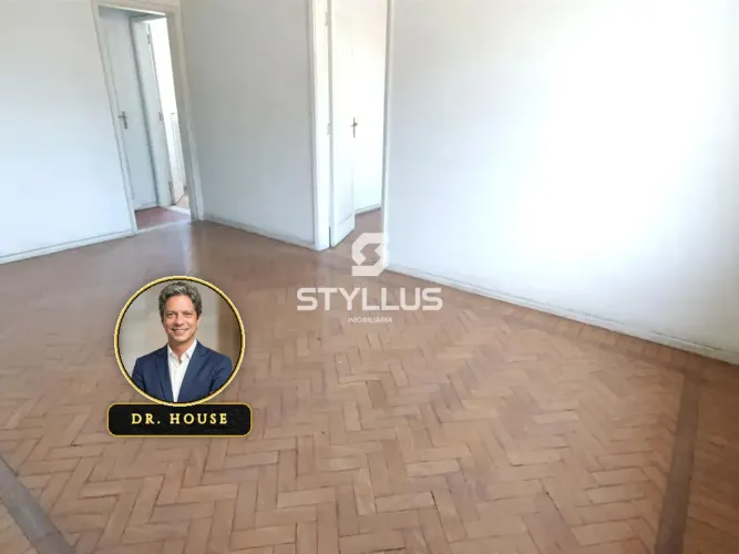 Apartamento Amplo com 2 Quartos e 2 Banheiros no Coração do Méier! M48Q