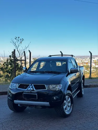 Mitsubishi L200 Triton HPE 3.5 CD V6 24V Flex Aut. 2011