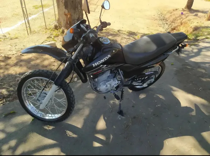 Honda NXR 150 Bros ES 2006 - Muito Conservada e Pronta para Rodar