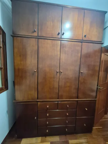 Guarda roupa de solteiro