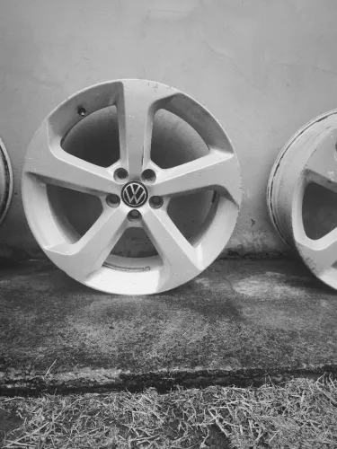 Jogo roda aro 17 golf gti
