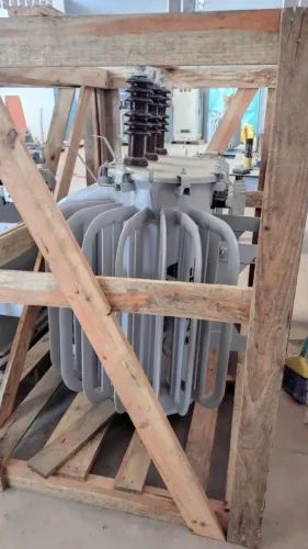 Transformador 225 kVA 