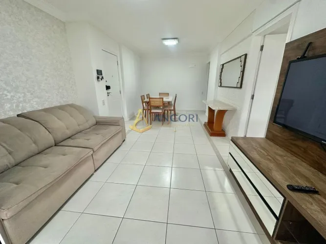 Apartamento Mobiliado em Balneário Camboriú 2 Suítes