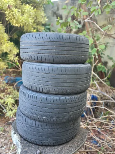 VENDO PNEUS ARO 18 (225/55)