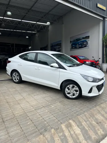 Hyundai HB20S Comfort Plus 1.0 Flex 12V Mec. 2025