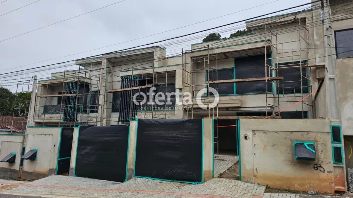 Sobrado no Centro de Araucária