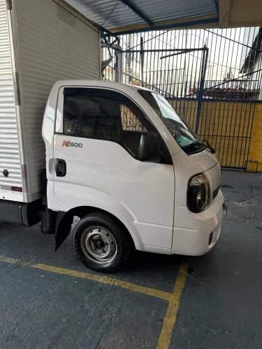 Kia Bongo Baú 2018 K2500