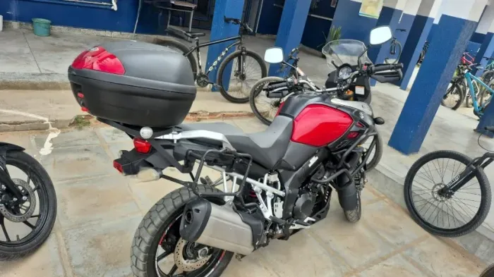 Vstro DL 1.000 2014/2015 com bau traseiro. Moto SHOW!!!! Vendo ou troco em big trail