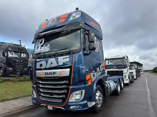  DAF XF 480 6x2 Ano 2022 Euro 5 Super Space Cab Automático Com Geladeira REPASSE 