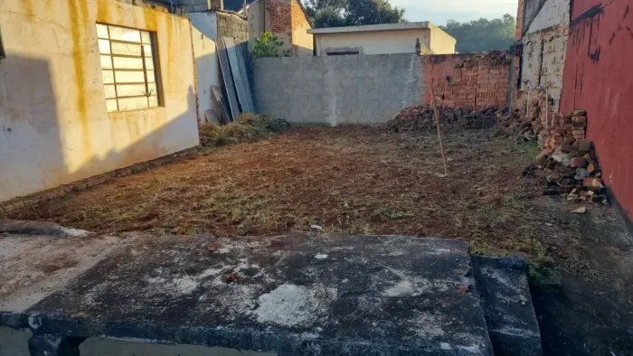 Terreno localizado no bairro Santa Quitéria