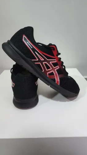 Tênis Asics Original Blocker Black Nº 43 Confortável e Conservado / Academia / Corrida / 
